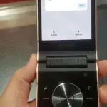 Samsung W2019: nuove immagini dello smartphone a conchiglia