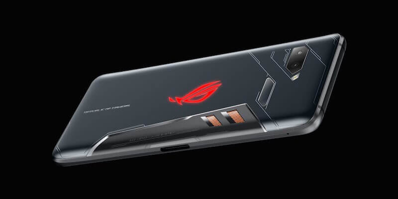 ASUS ROG Phone: arriva in Italia lo smartphone dedicato ai gamers