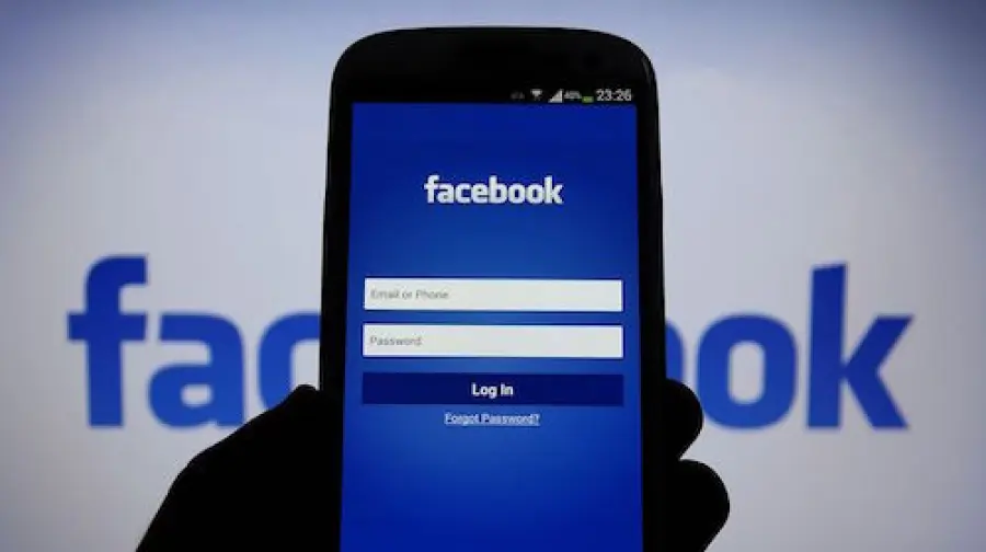 Come fare l'accesso diretto a Facebook senza password su PC e Android