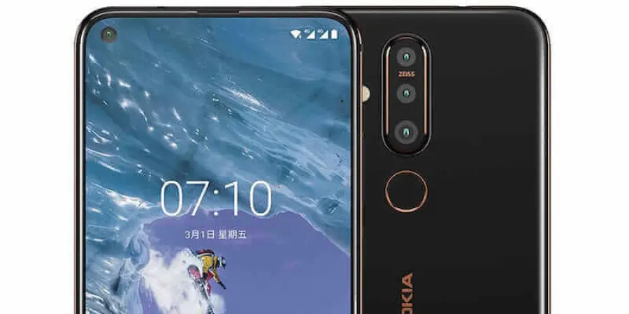 Nokia X71: foro nello schermo e tripla fotocamera posteriore