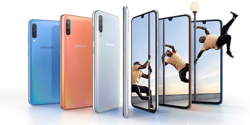 Samsung Galaxy A70: schermo Infinity-U e tripla fotocamera
